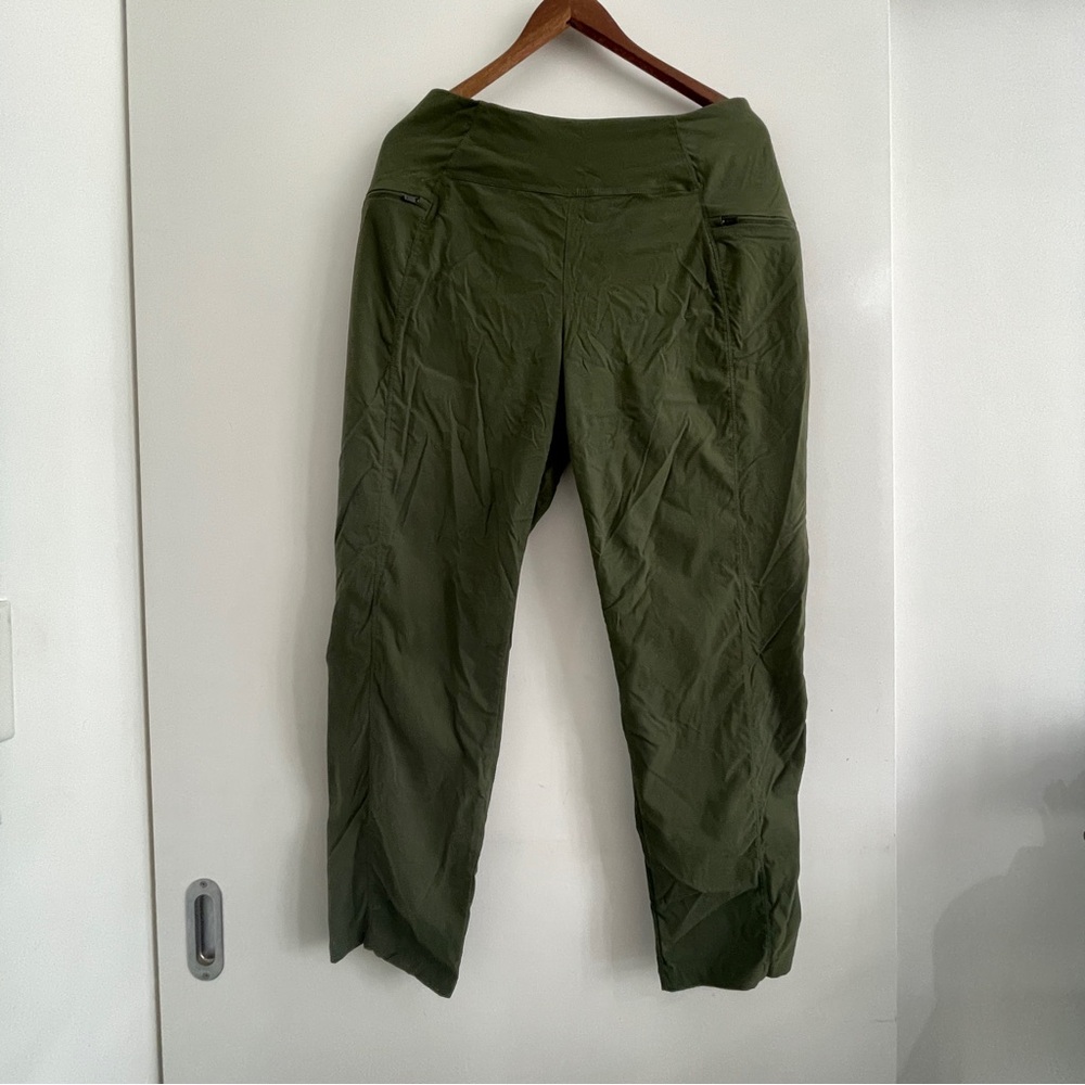 Mountain Hardwear Dynama High Rise Ankle Pant